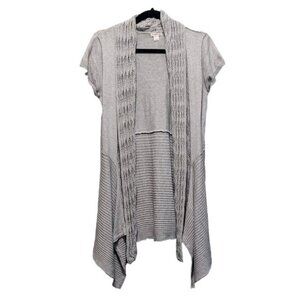 Xhilaration Gray Short Sleeve Crochet Cowl Drape Open Front Cardigan Large